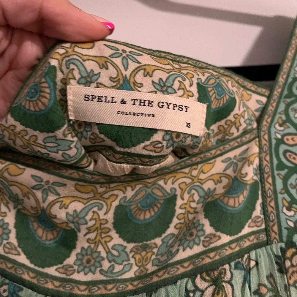 🍀SPELL FOLKSONG TUNIC🍀 - Picture 2 of 6